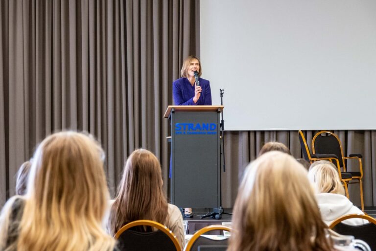 President Kaljulaidi Fond ja Janek Pohla toetavad programmi “Roheline kool” 15 000 euroga